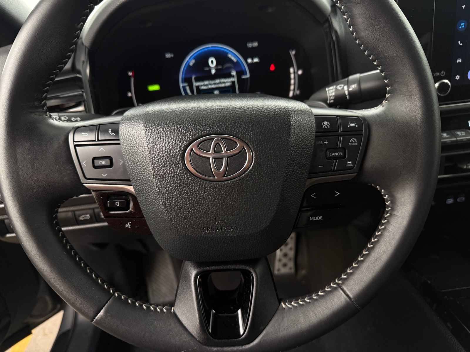 Thumbnail: 2025 Toyota Camry - 4