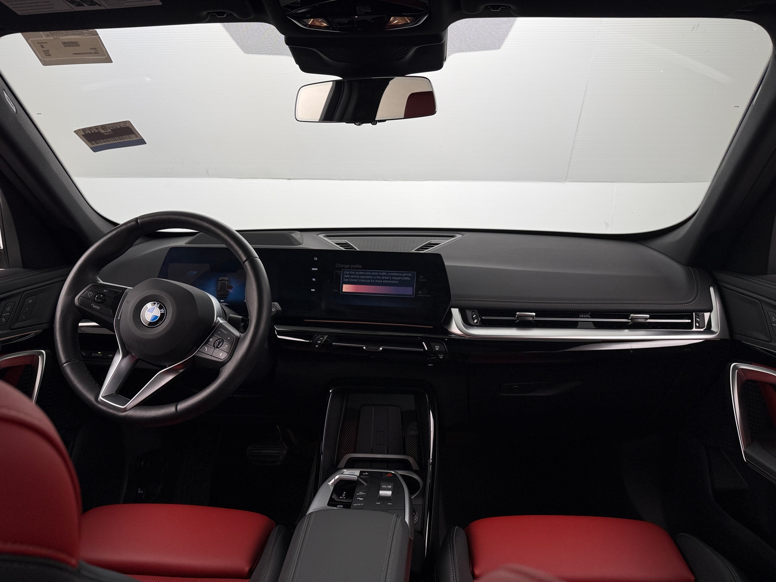 Thumbnail: 2025 BMW X1 - 2