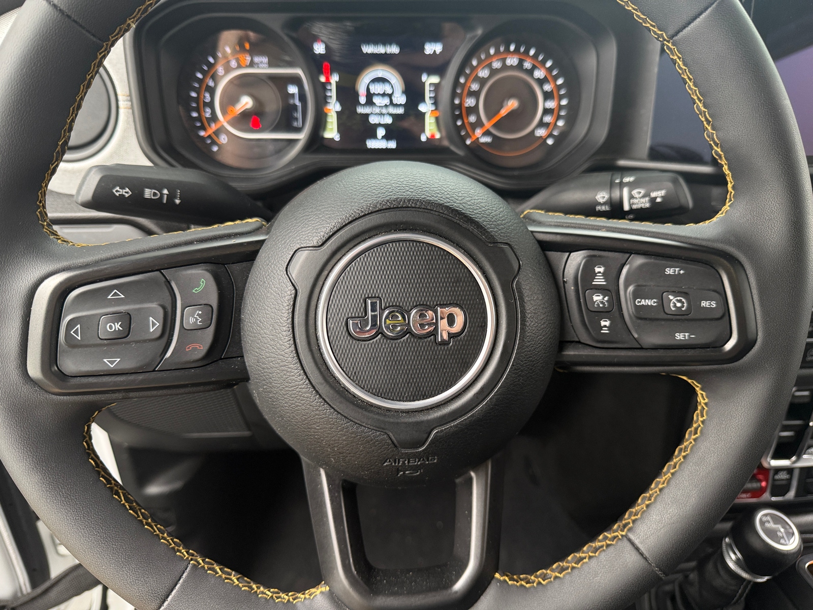 Thumbnail: 2024 Jeep Gladiator - 5