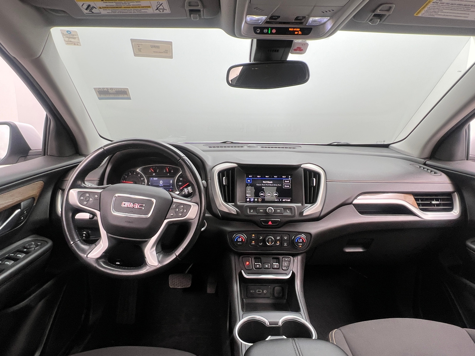 Thumbnail: 2021 GMC Terrain - 3