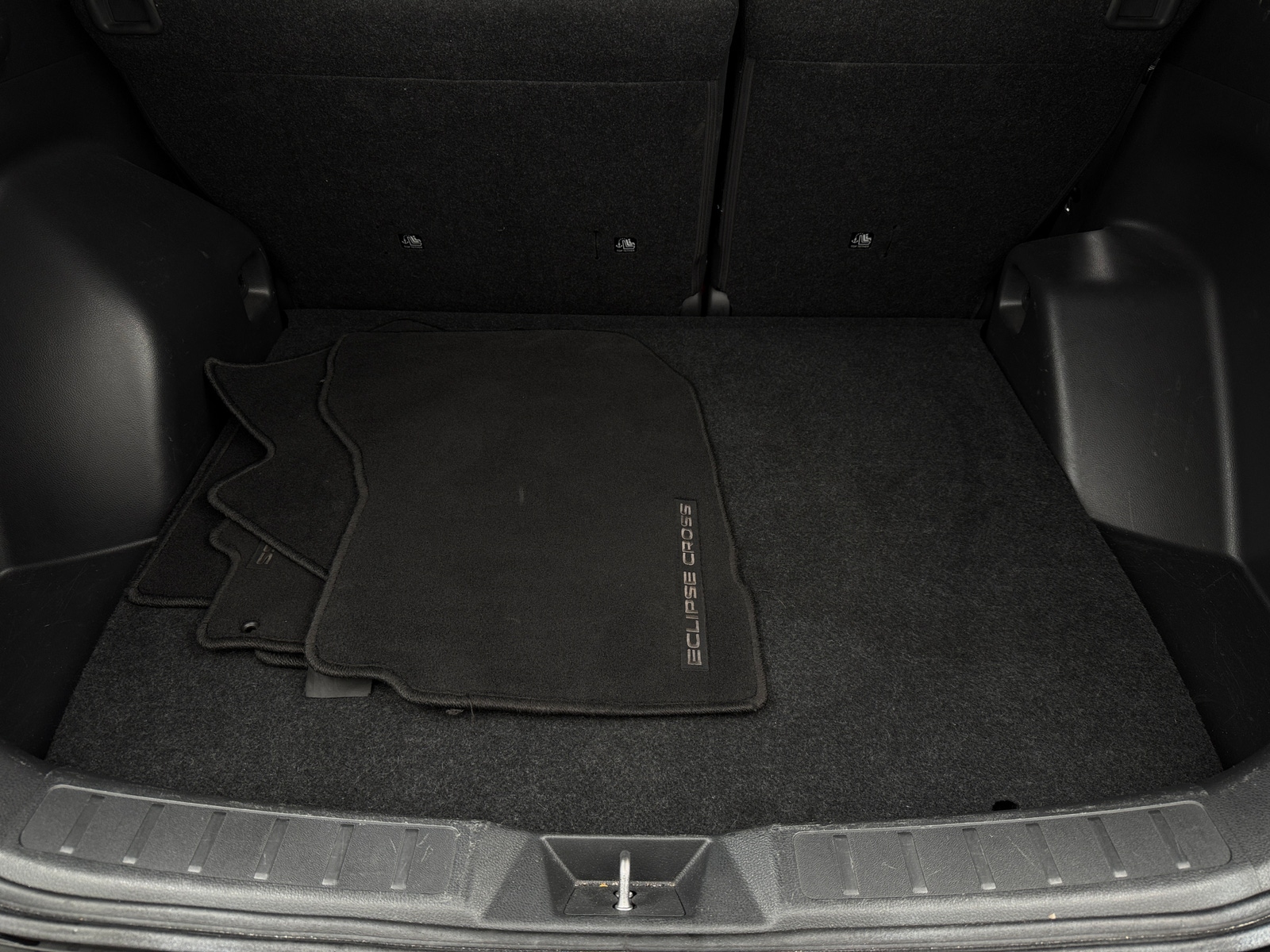 Thumbnail: 2024 Mitsubishi Eclipse Cross - 6