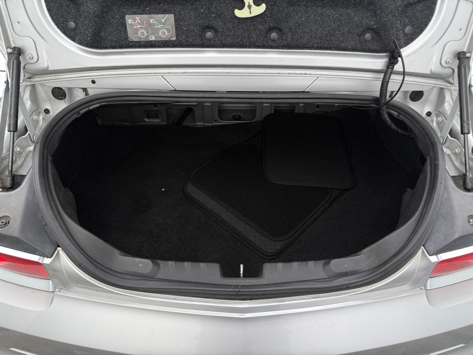 Thumbnail: 2011 Chevrolet Camaro - 7