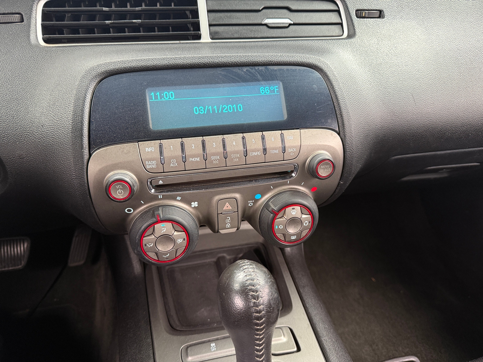 Thumbnail: 2011 Chevrolet Camaro - 4