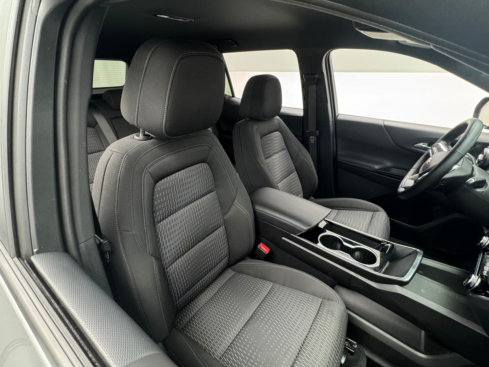 Thumbnail: 2025 Chevrolet Equinox - 2