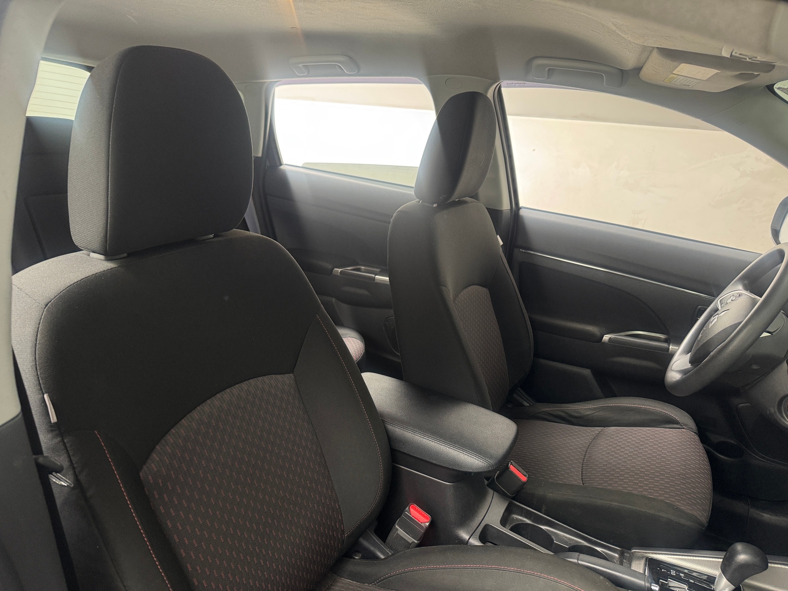 Thumbnail: 2018 Mitsubishi Outlander Sport - 2