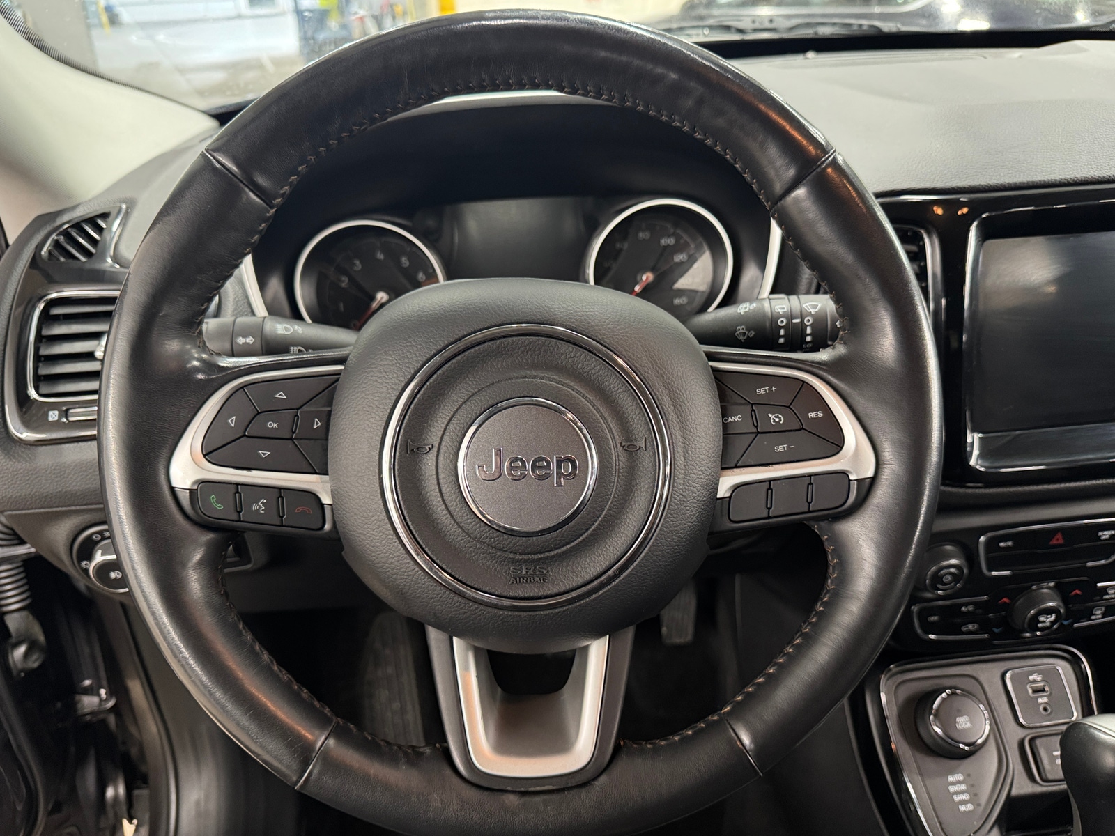 Thumbnail: 2018 Jeep Compass - 4