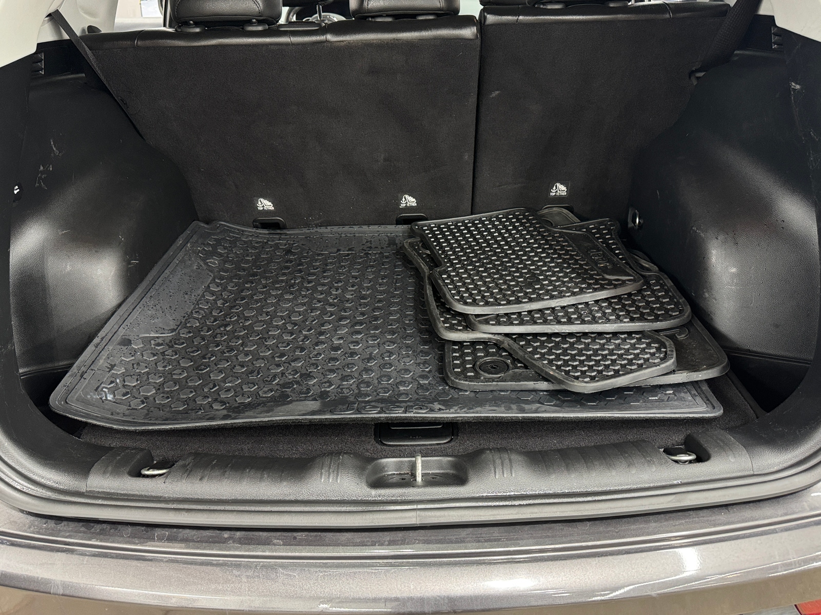 Thumbnail: 2018 Jeep Compass - 6