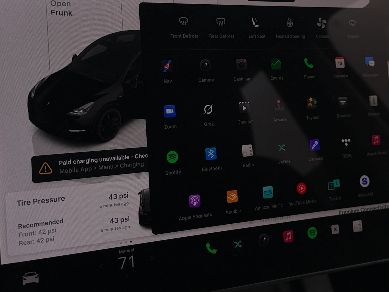 Thumbnail: 2023 Tesla Model Y - 3