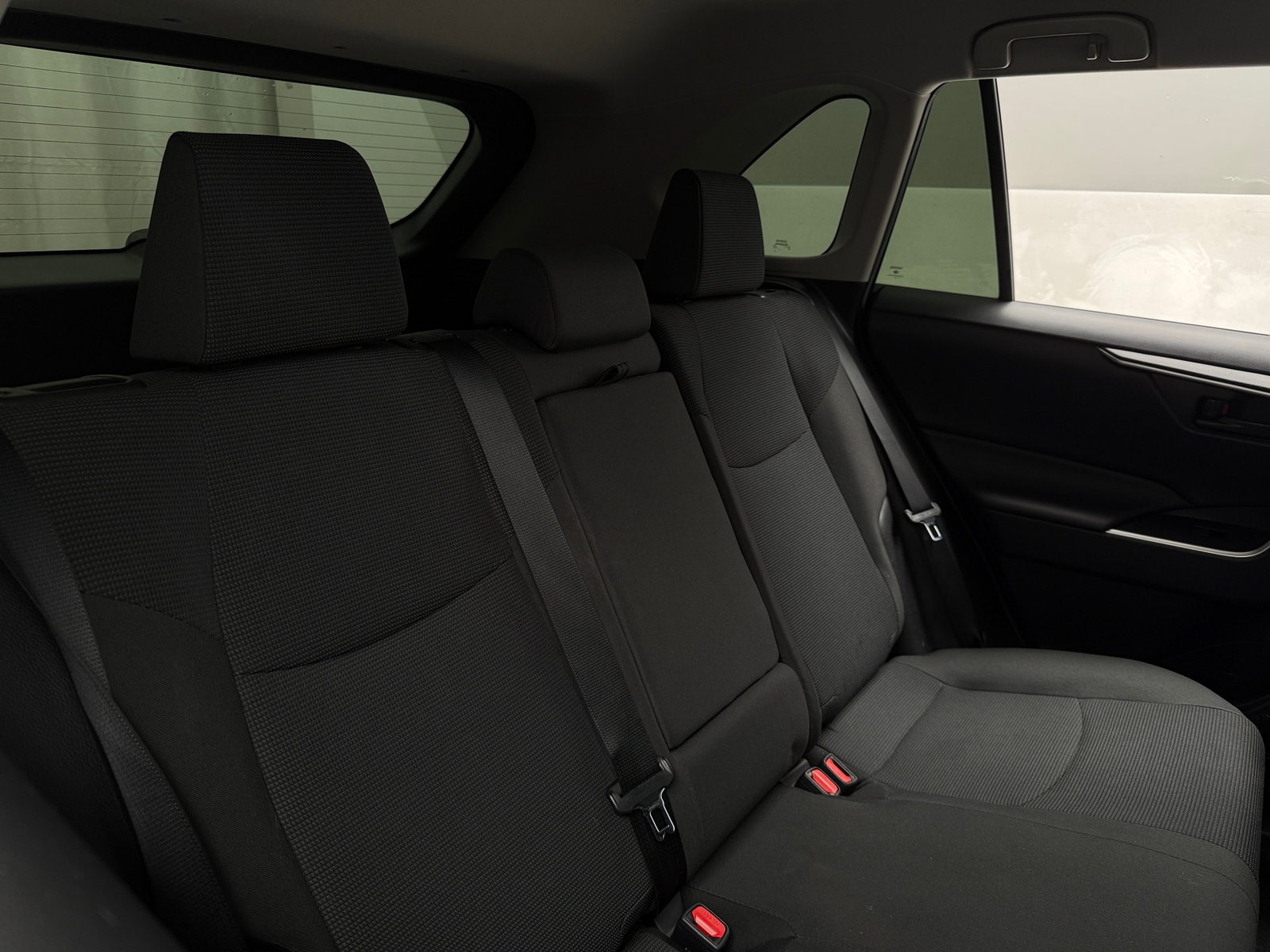 Thumbnail: 2019 Toyota RAV4 - 6