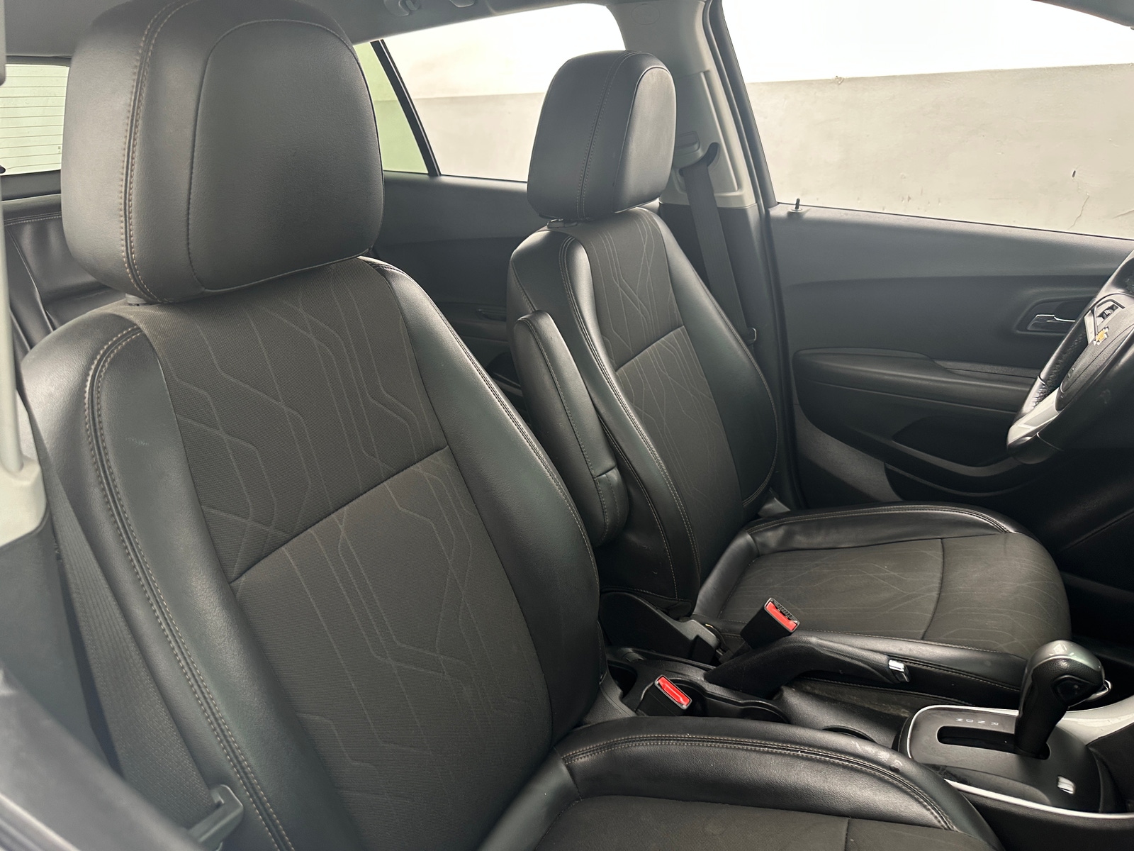 Thumbnail: 2019 Chevrolet Trax - 2