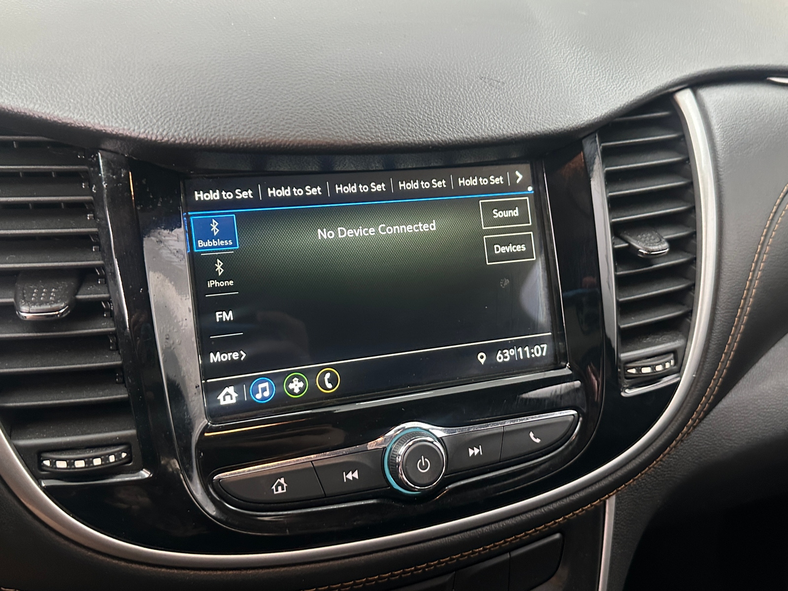 Thumbnail: 2019 Chevrolet Trax - 4