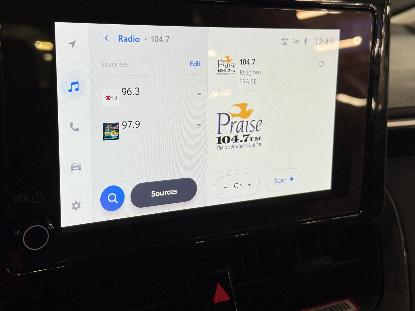 Thumbnail: 2023 Toyota Corolla - 4