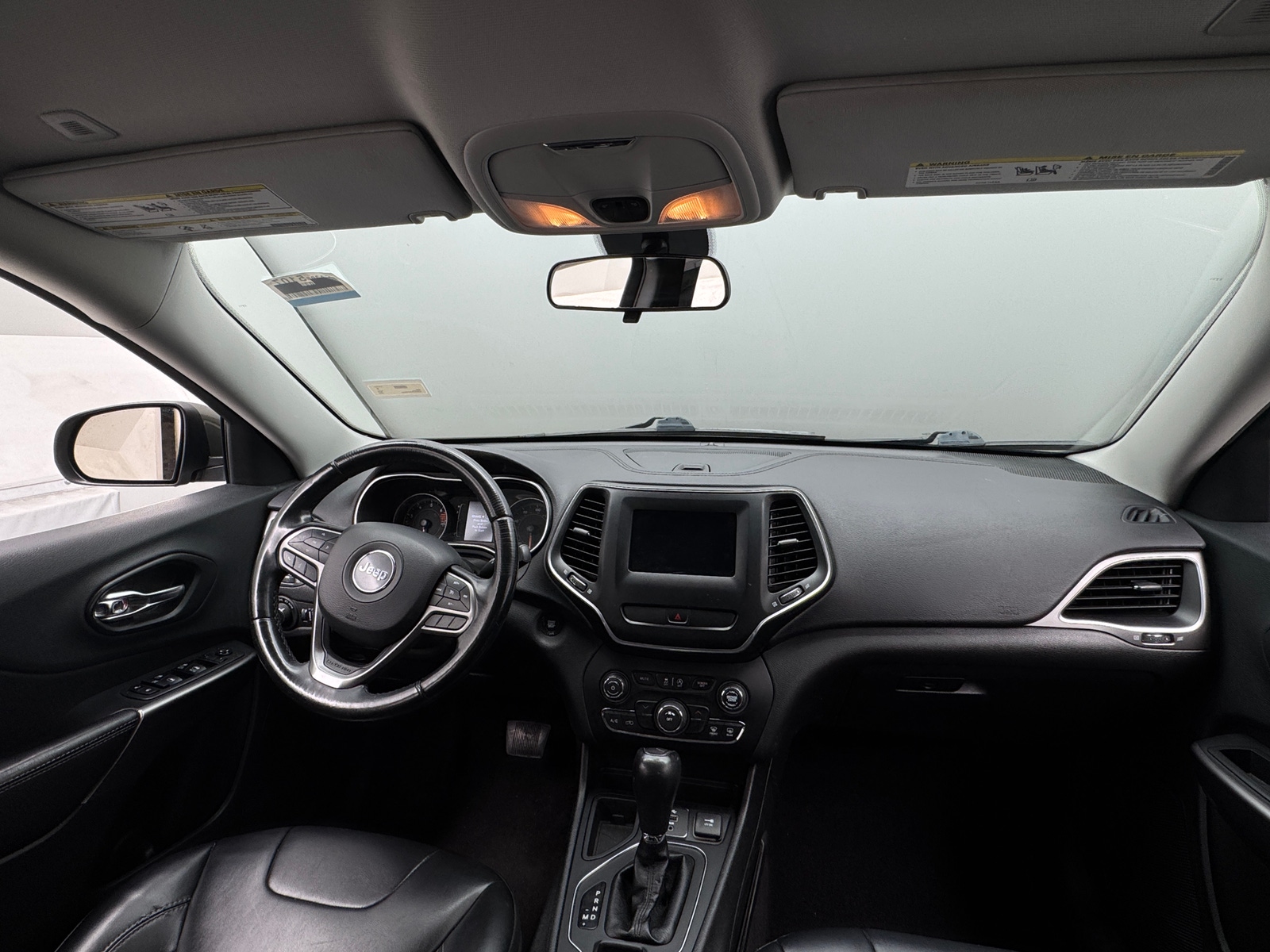 Thumbnail: 2019 Jeep Cherokee - 3