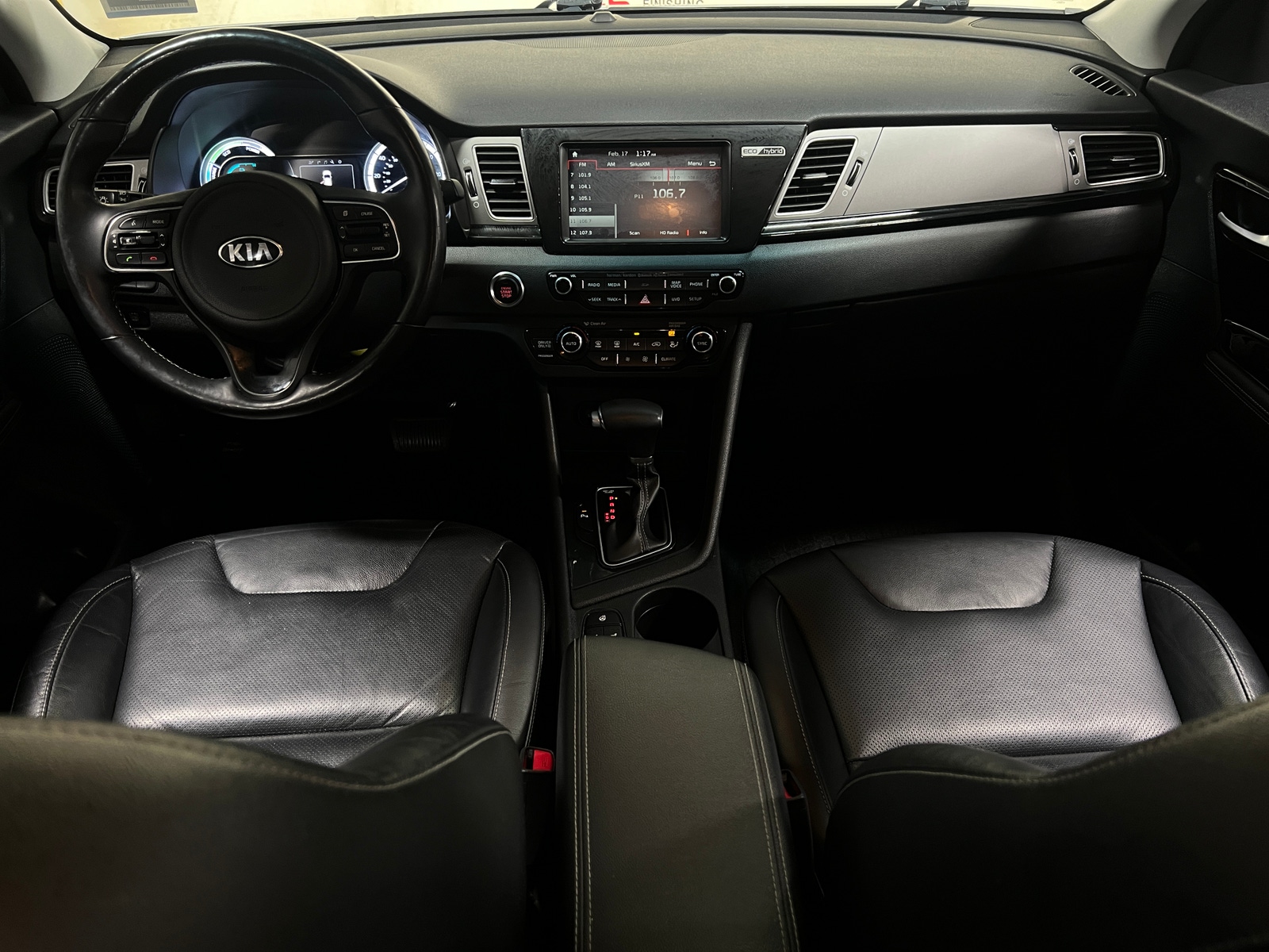 Thumbnail: 2017 Kia Niro - 2