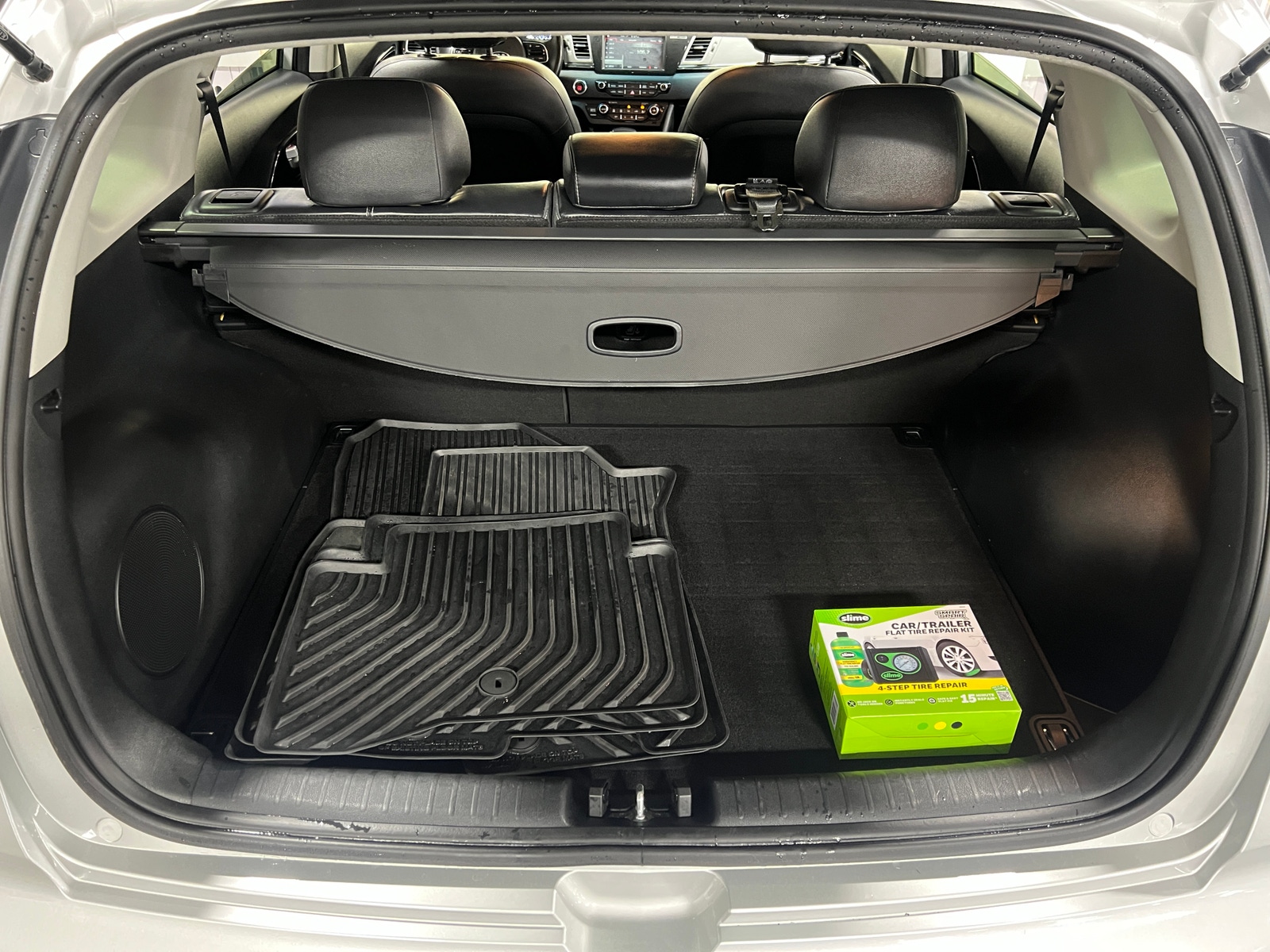 Thumbnail: 2017 Kia Niro - 6