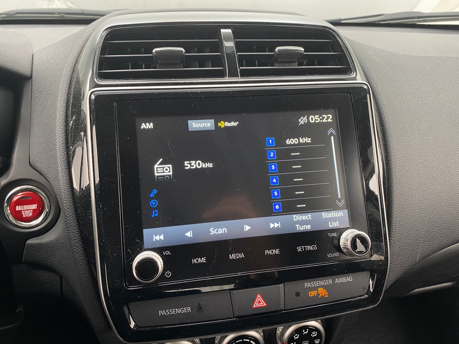 Thumbnail: 2024 Mitsubishi Outlander Sport - 4