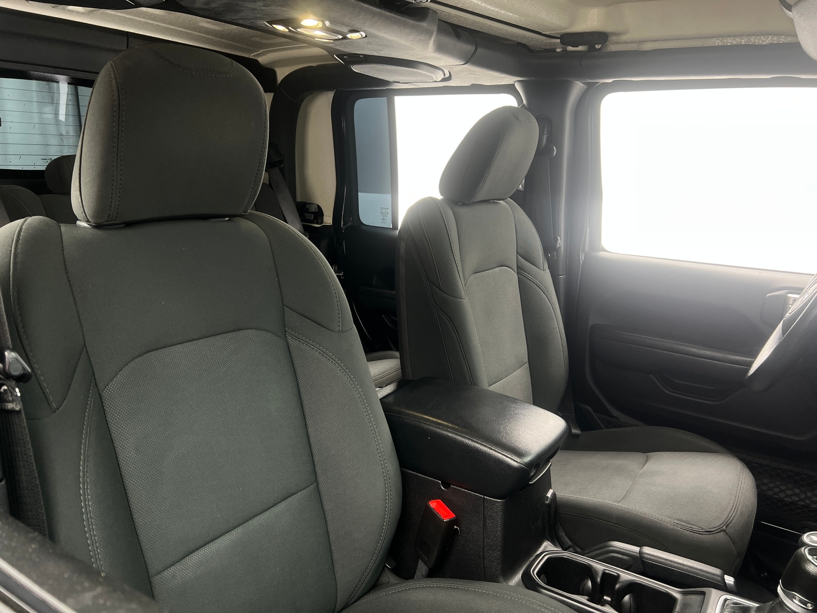 Thumbnail: 2020 Jeep Gladiator - 2