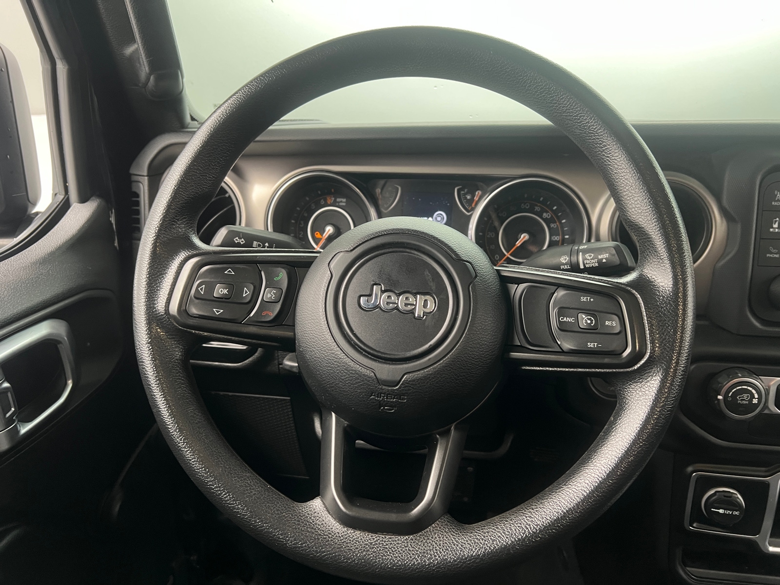 Thumbnail: 2020 Jeep Gladiator - 5