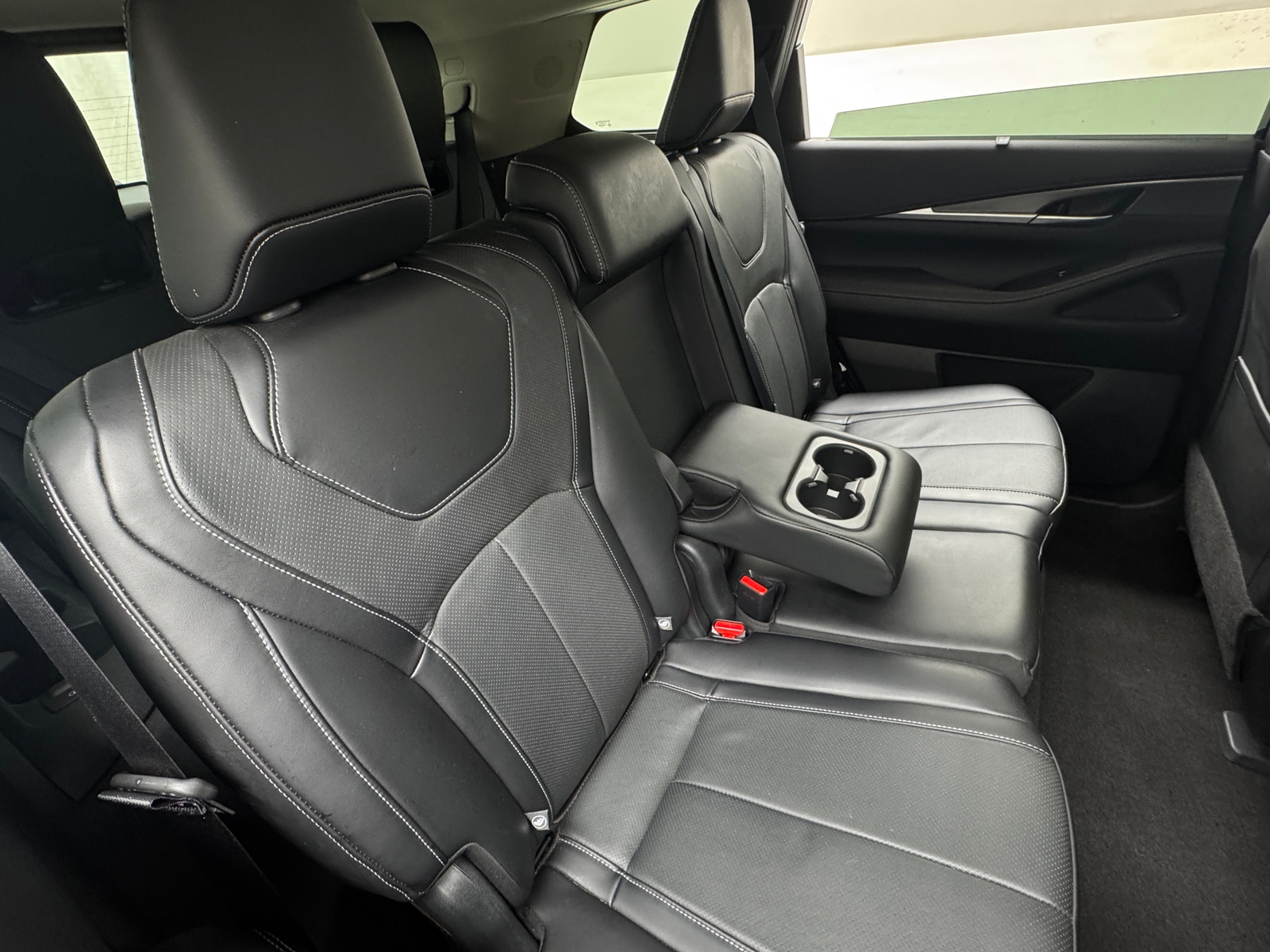 Thumbnail: 2023 INFINITI QX60 - 5