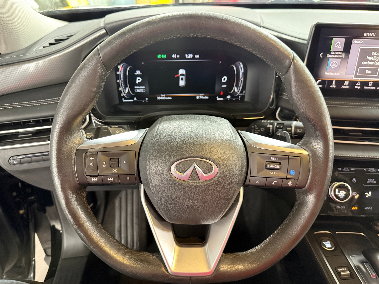 Thumbnail: 2023 INFINITI QX60 - 4