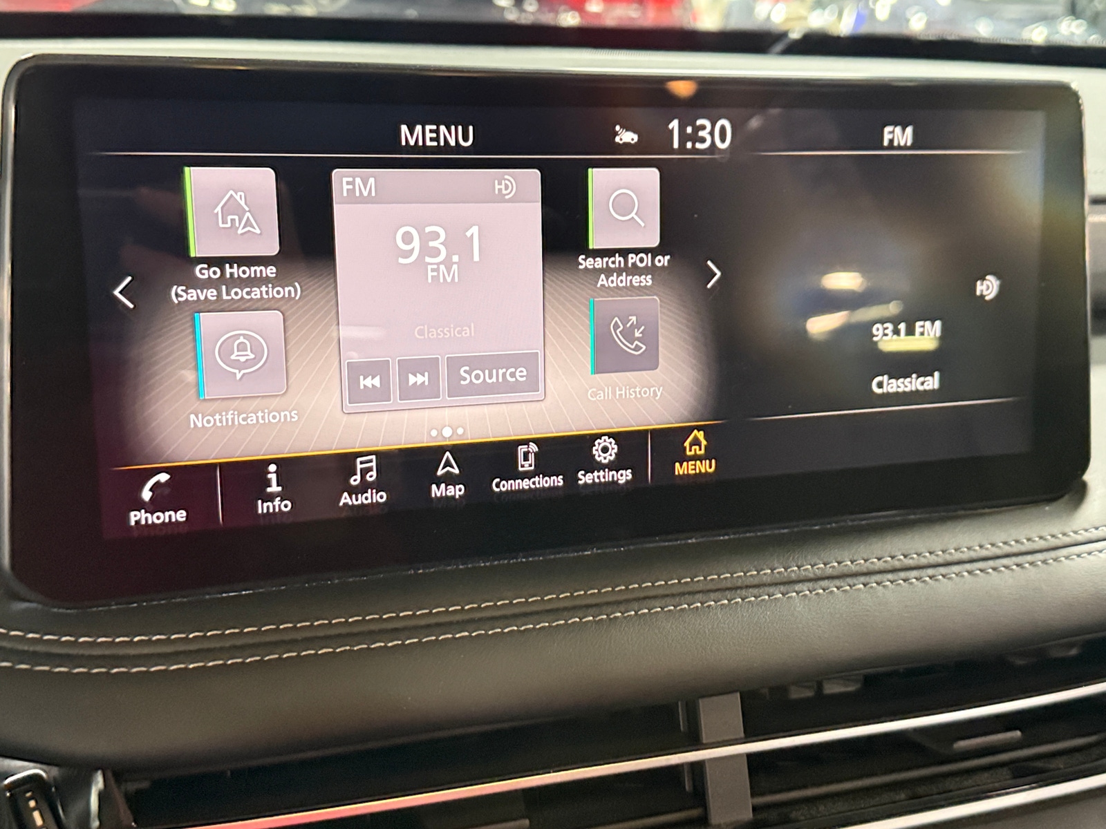 Thumbnail: 2023 INFINITI QX60 - 3