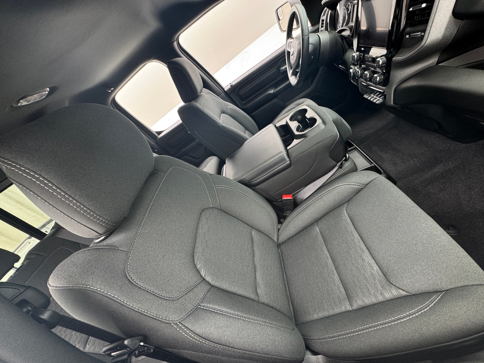 Thumbnail: 2025 RAM 1500 - 2