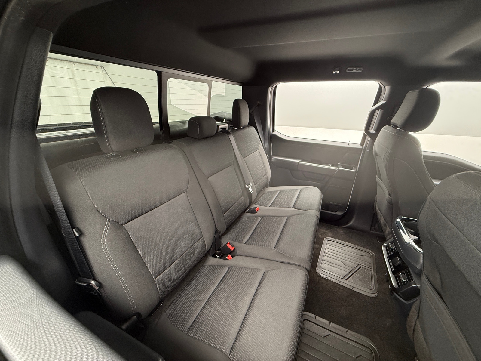 Thumbnail: 2022 Ford Econoline - 6