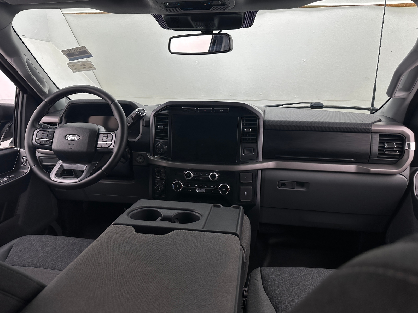 Thumbnail: 2024 Ford Econoline - 3