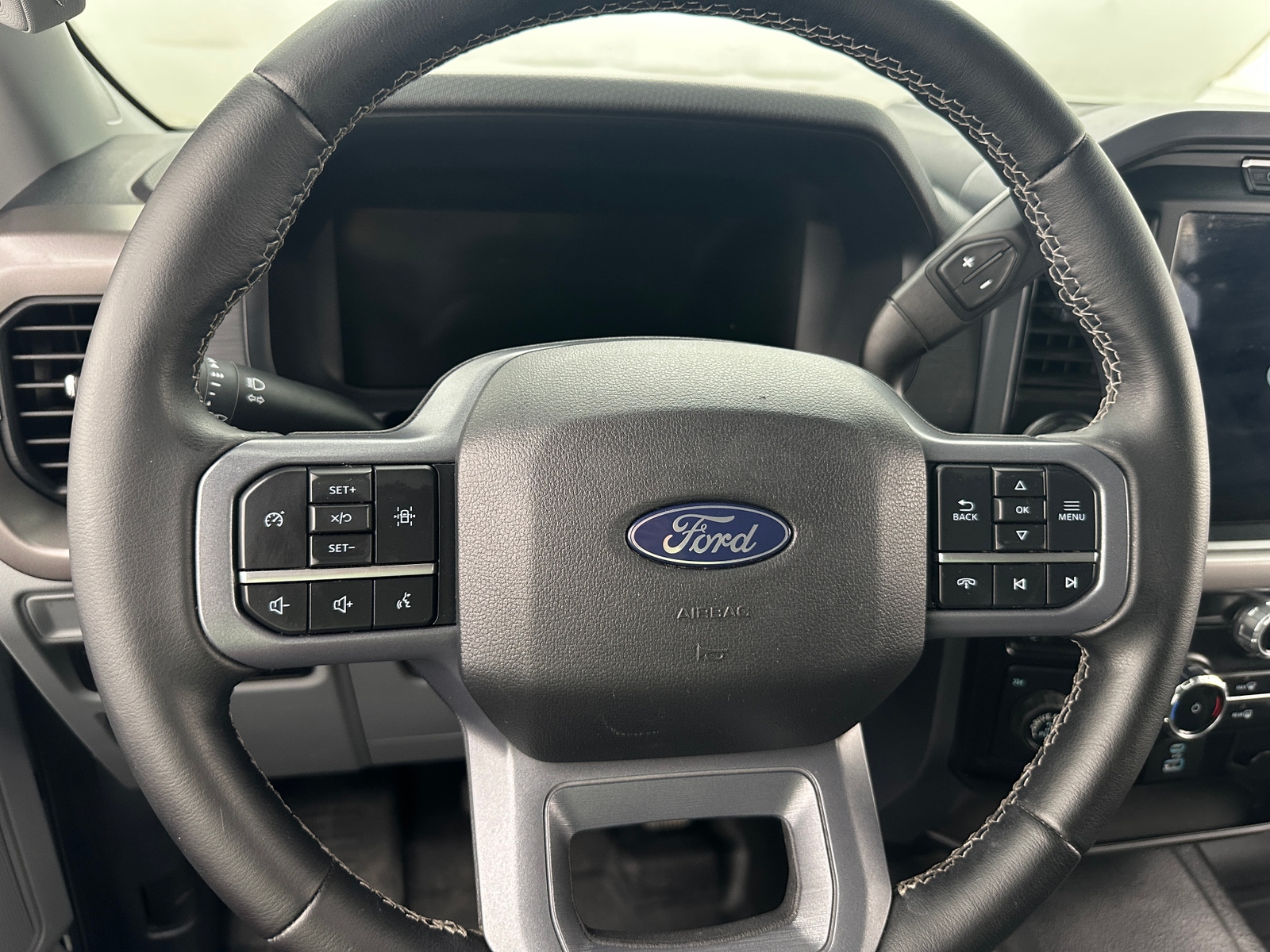 Thumbnail: 2024 Ford Econoline - 5