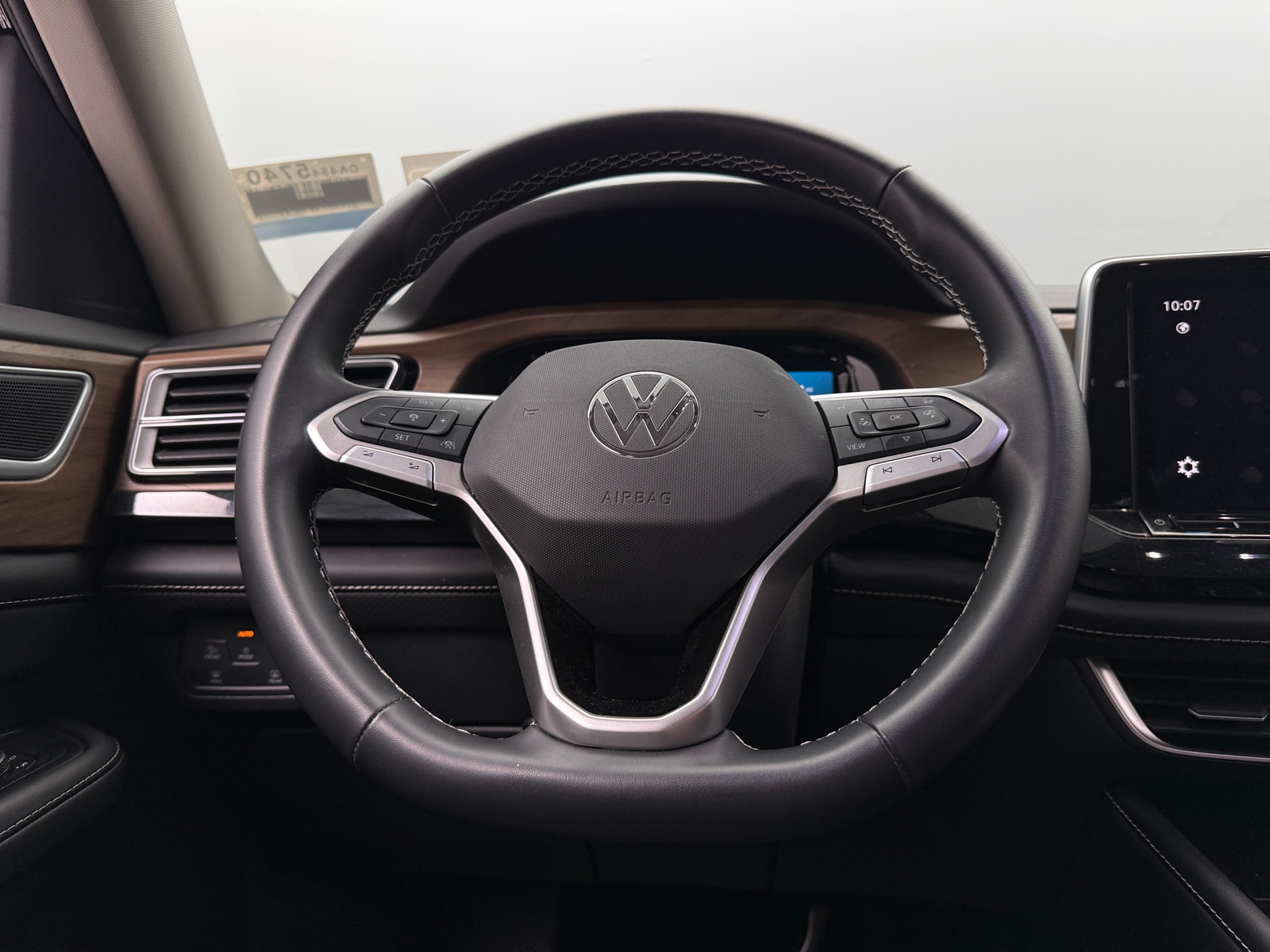 Thumbnail: 2025 Volkswagen Atlas - 4