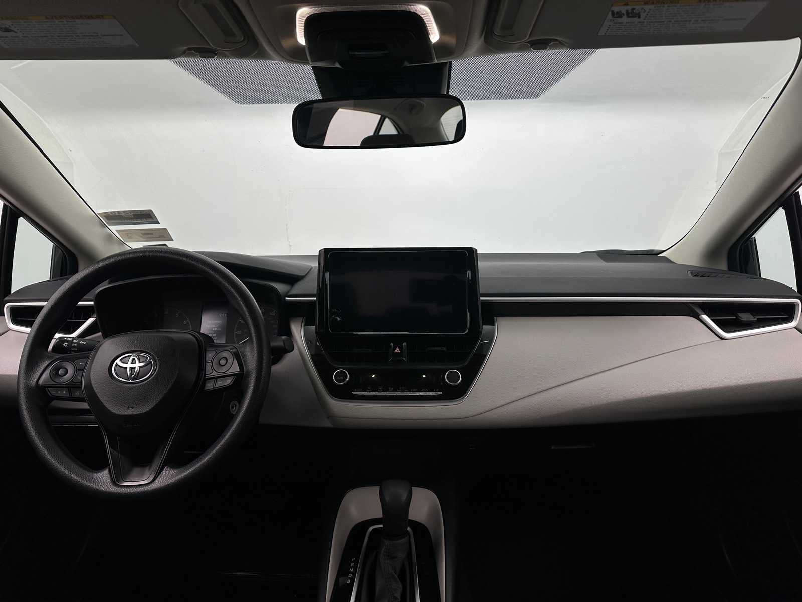 Thumbnail: 2025 Toyota Corolla - 3