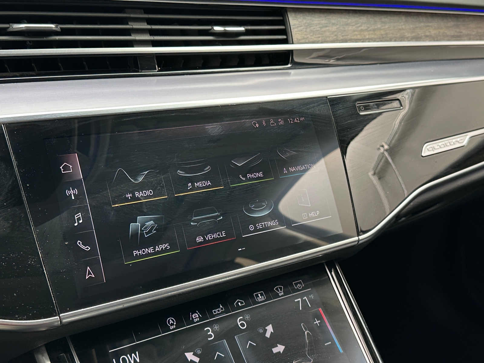 Thumbnail: 2019 Audi A8 - 3