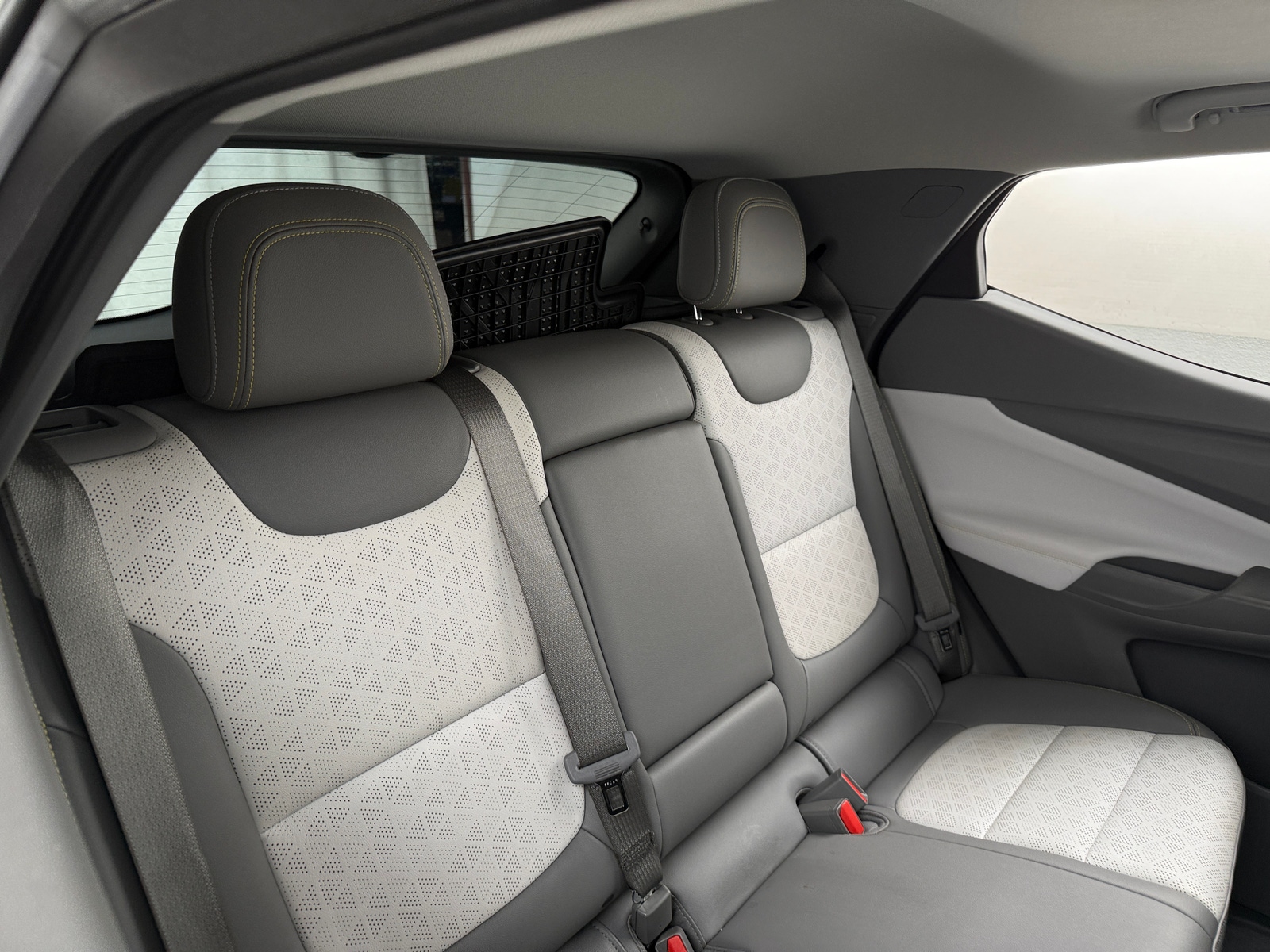 Thumbnail: 2023 Chevrolet Bolt EUV - 6