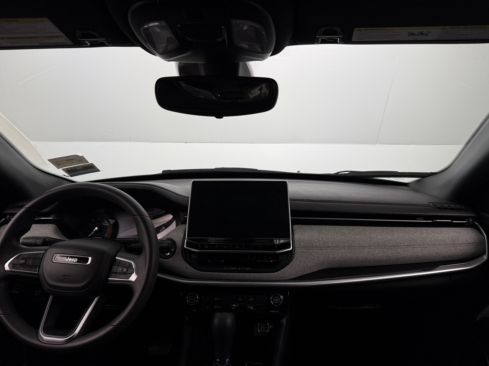 Thumbnail: 2023 Jeep Compass - 3