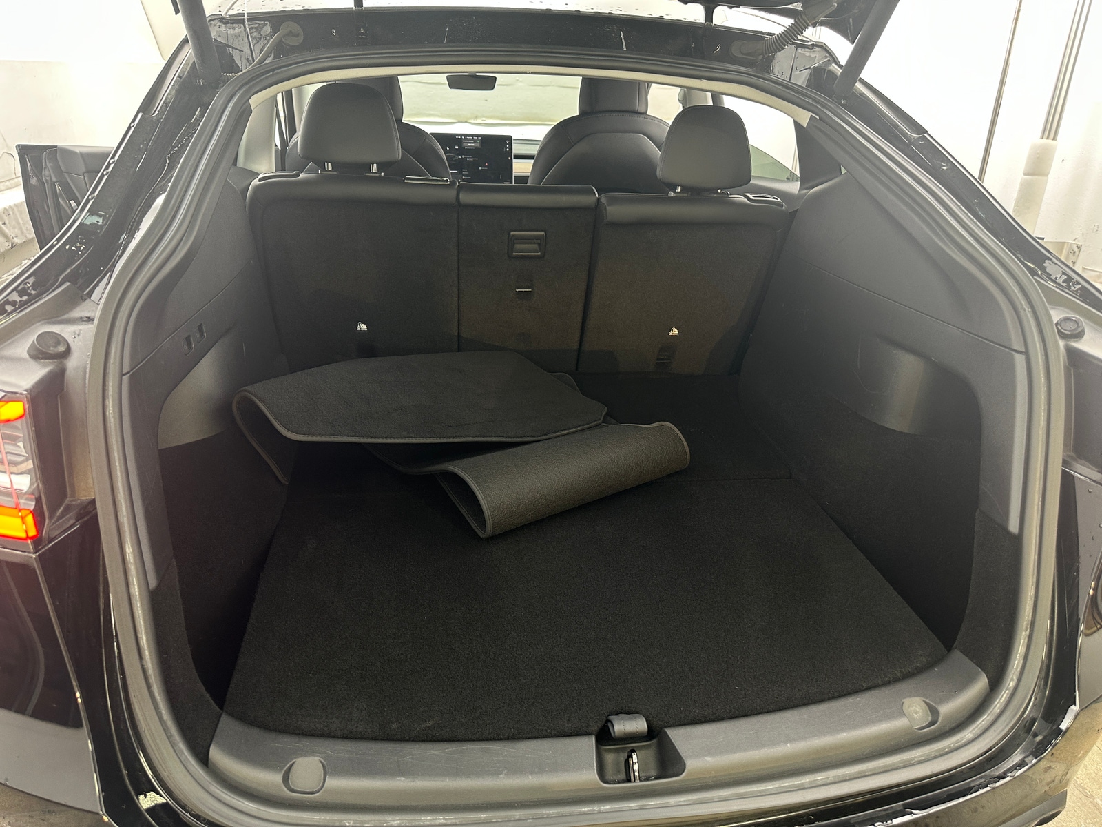 Thumbnail: 2021 Tesla Model Y - 4