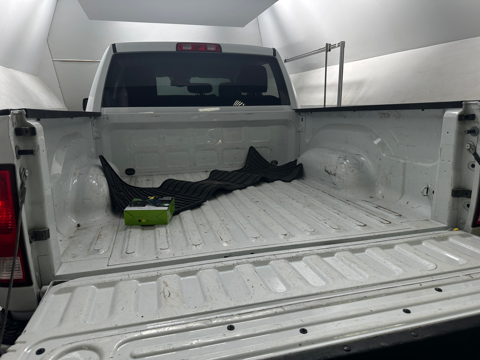 Thumbnail: 2023 RAM 1500 Classic - 7