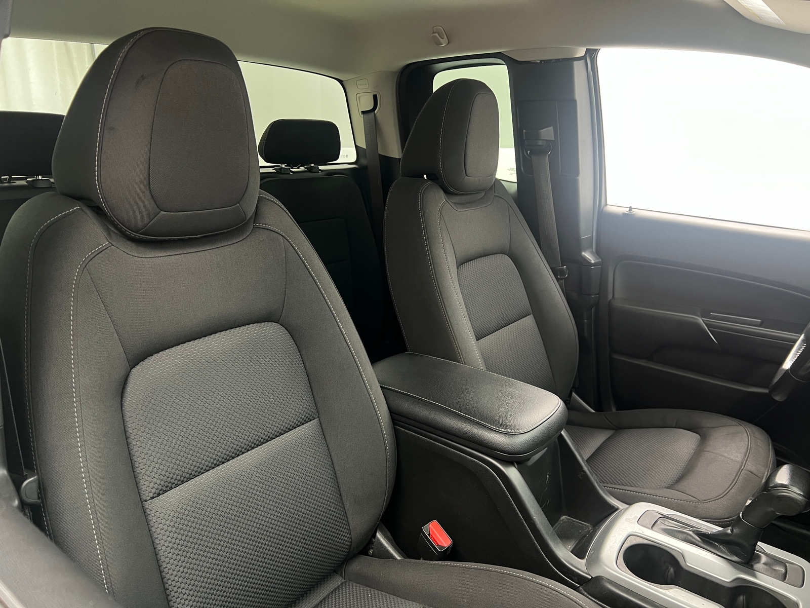 Thumbnail: 2021 Chevrolet Colorado - 2