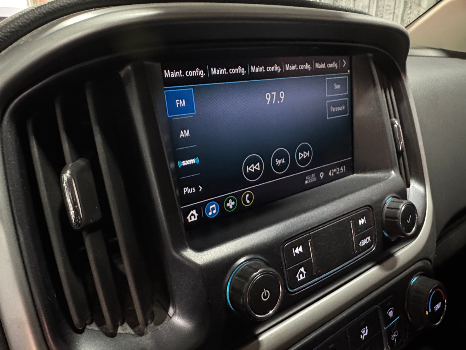 Thumbnail: 2021 Chevrolet Colorado - 4