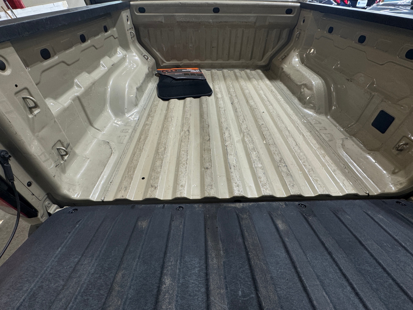 Thumbnail: 2023 Chevrolet Colorado - 7