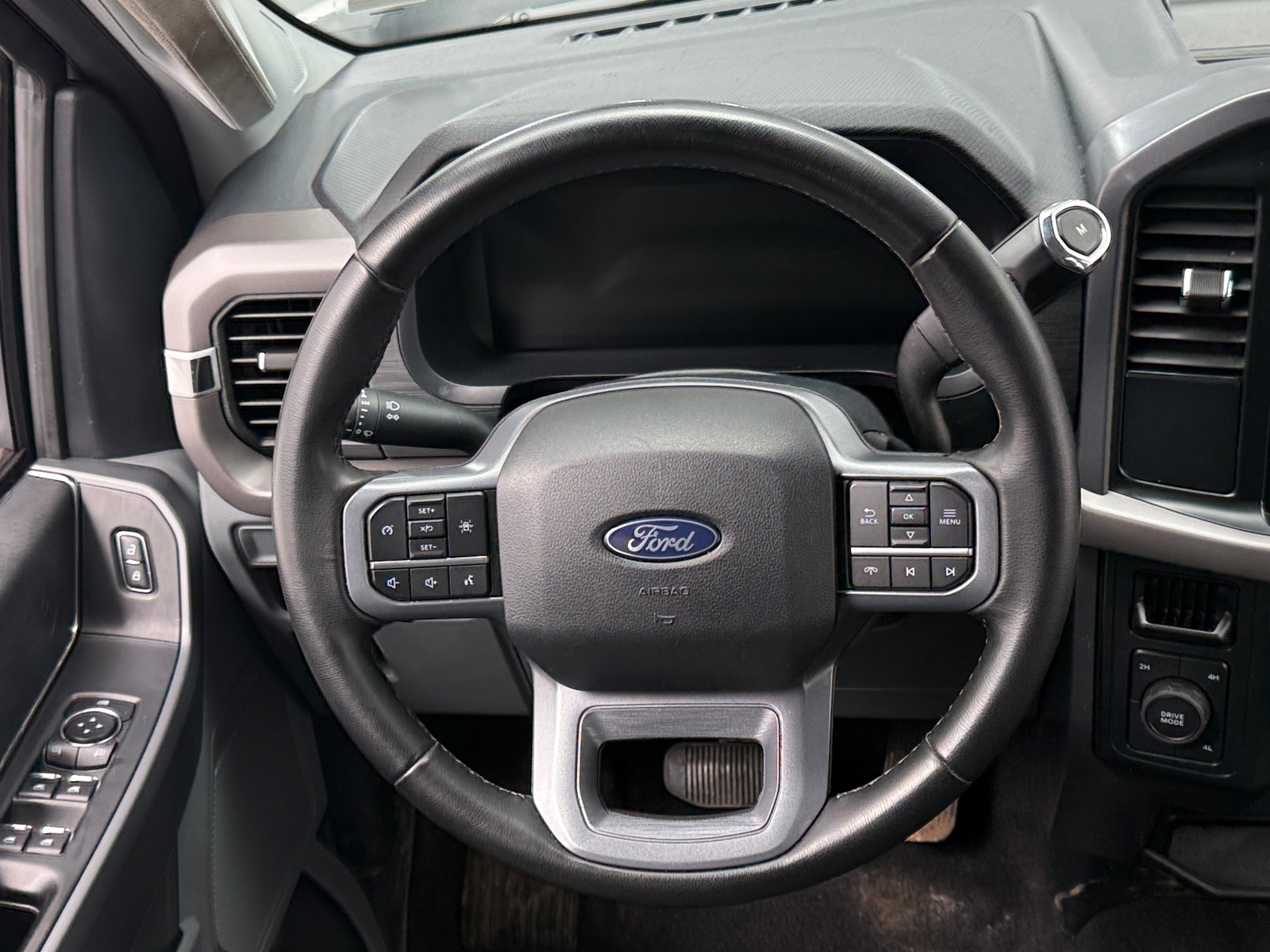 Thumbnail: 2025 Ford Econoline - 5