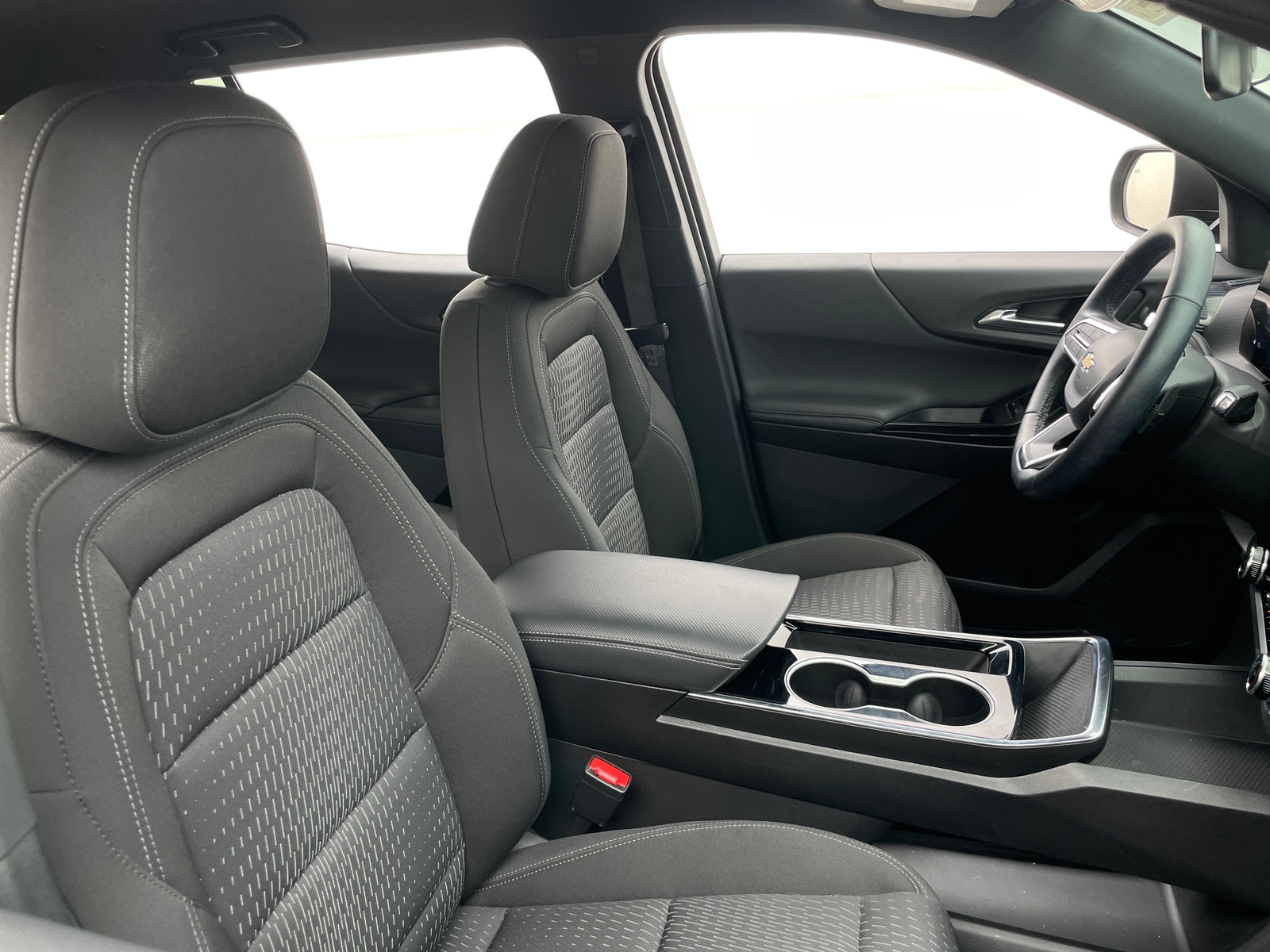 Thumbnail: 2025 Chevrolet Equinox - 2