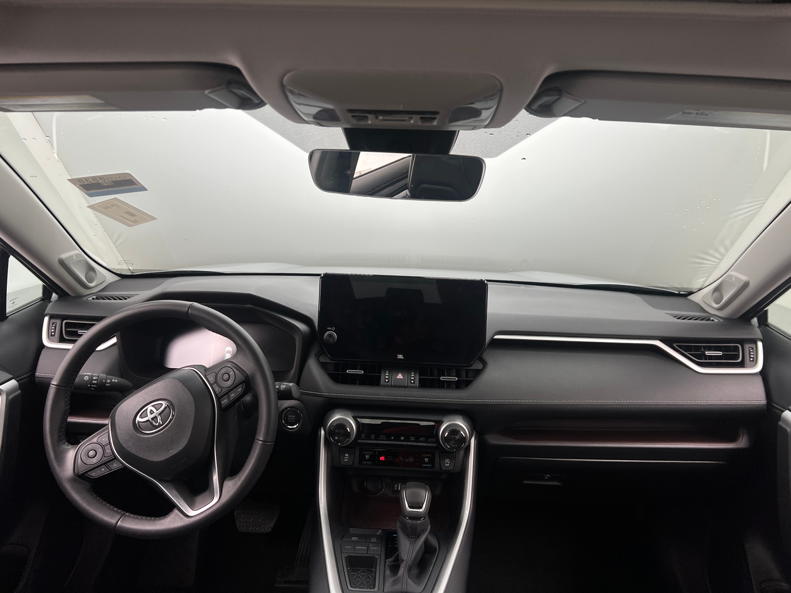 Thumbnail: 2024 Toyota RAV4 - 2