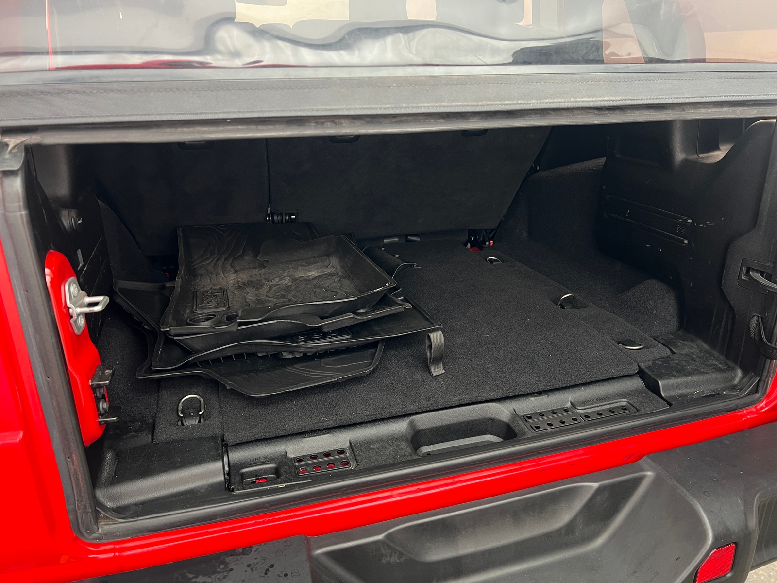 Thumbnail: 2021 Jeep Wrangler - 7