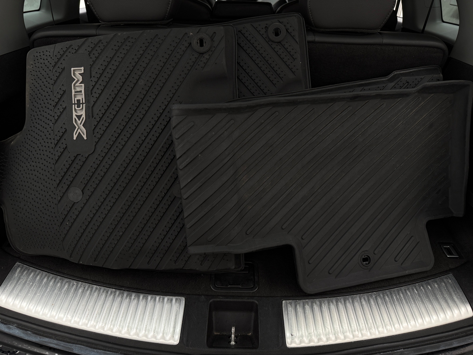 Thumbnail: 2017 Acura MDX - 6