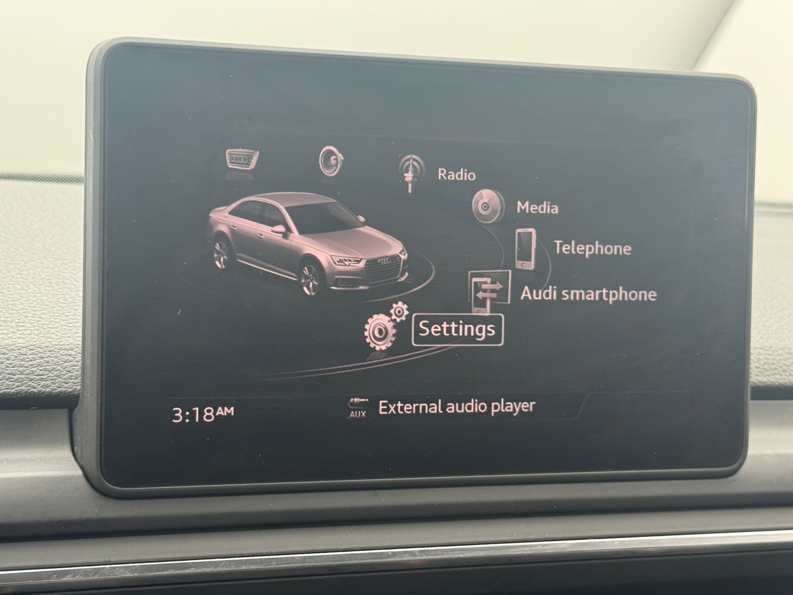 Thumbnail: 2017 Audi A4 - 3