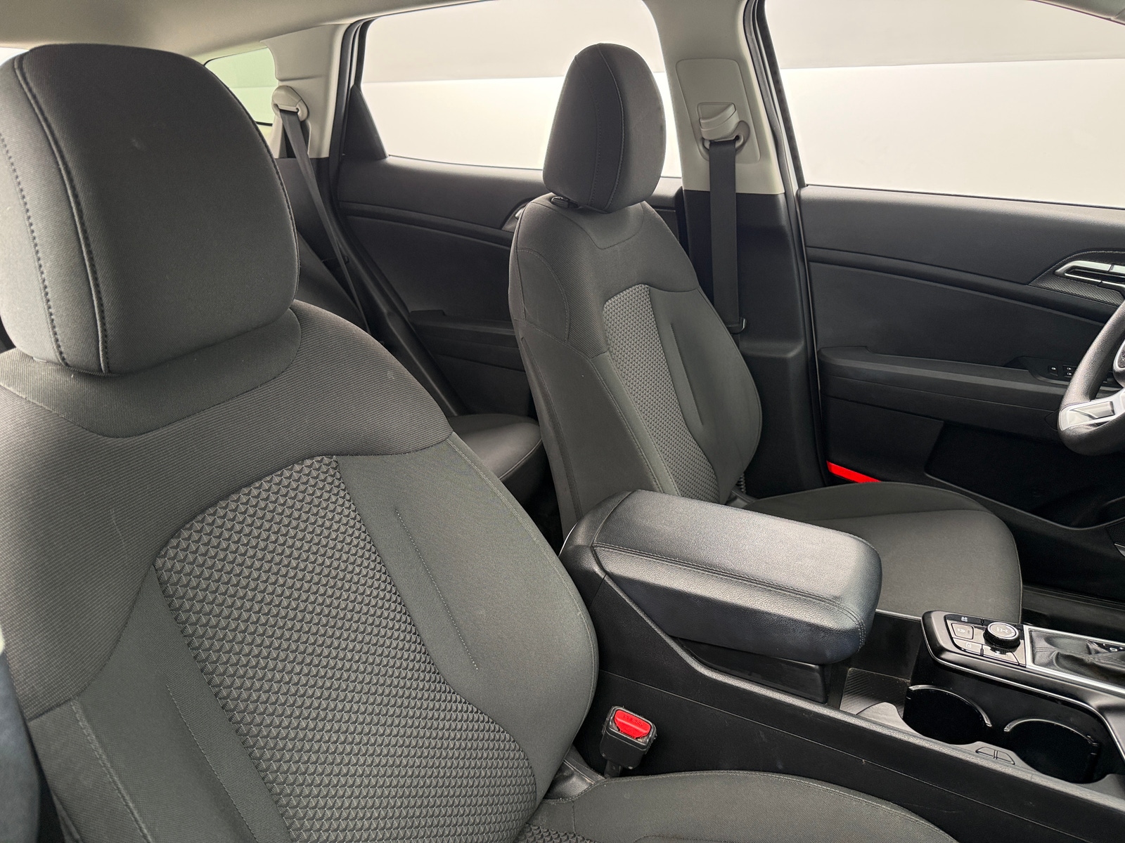 Thumbnail: 2023 Kia Sportage - 2