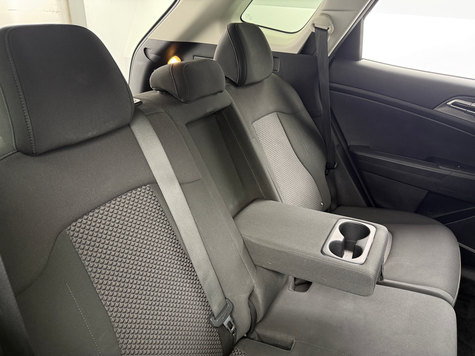 Thumbnail: 2023 Kia Sportage - 6