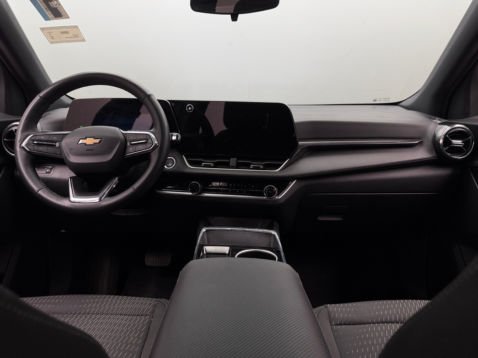 Thumbnail: 2025 Chevrolet Equinox - 3