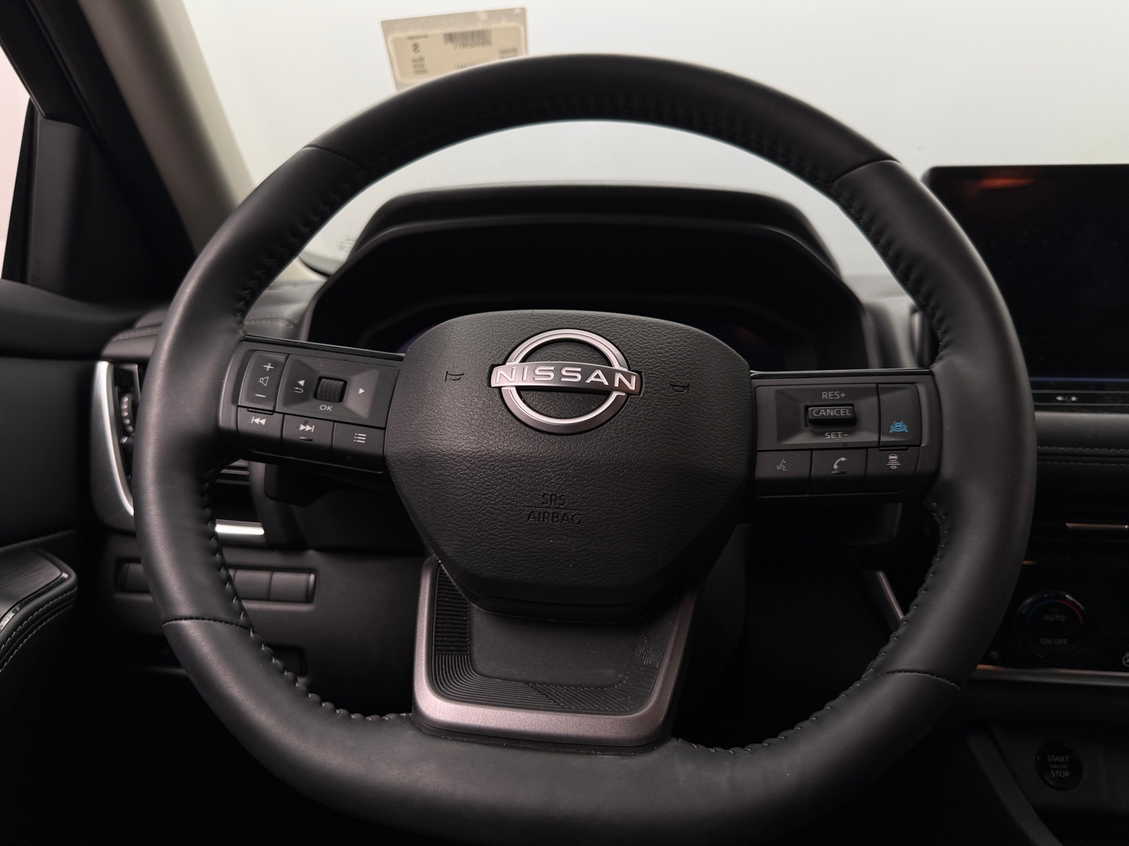 Thumbnail: 2025 Nissan Rogue - 4