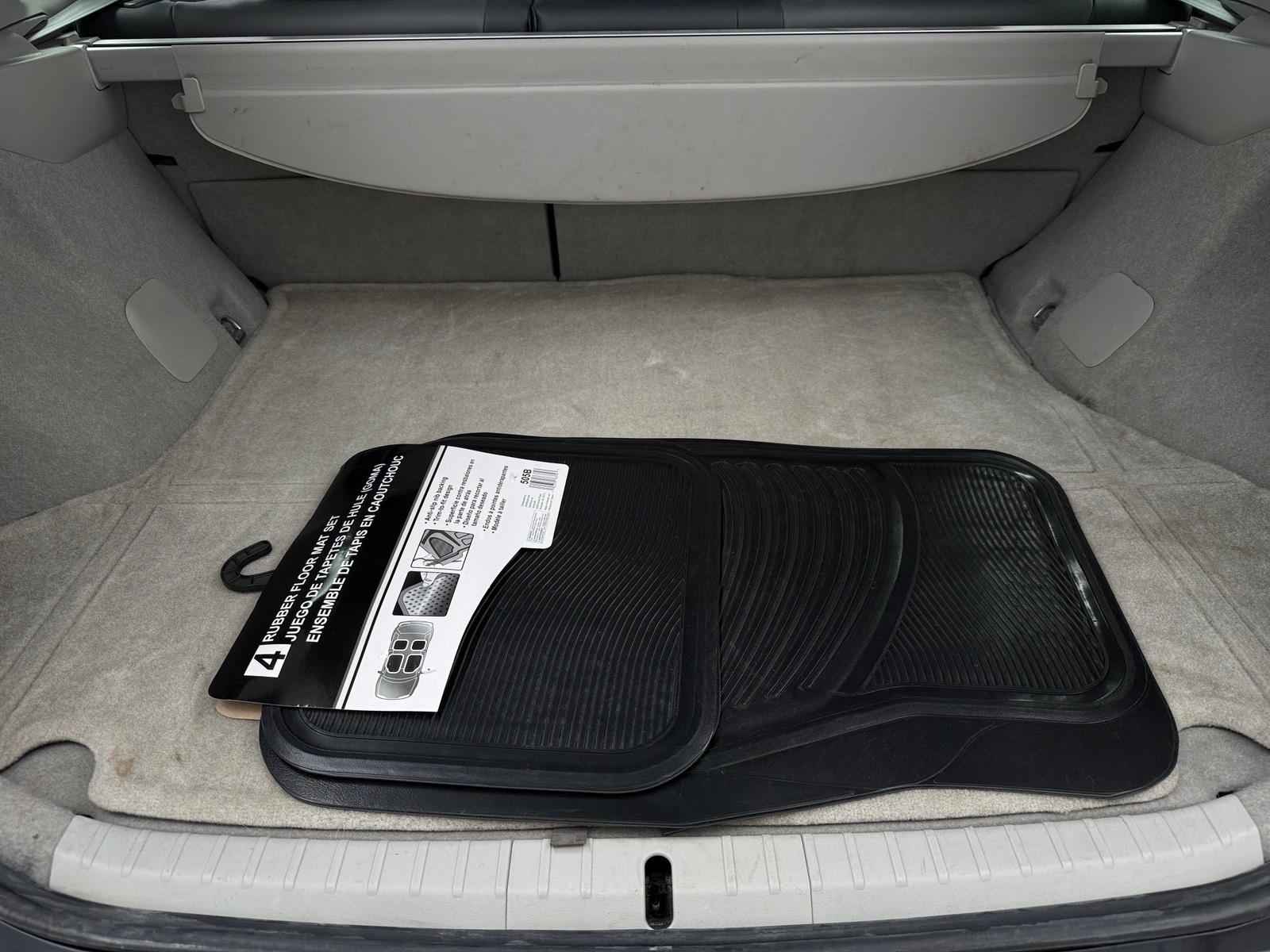 Thumbnail: 2015 Toyota Prius - 7